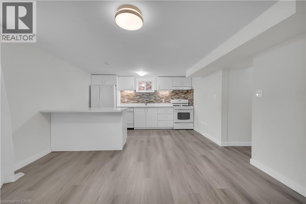 17 Victor Boulevard Unit# B, Hamilton, Ontario  L9A 2V3 - Photo 8 - 40820205