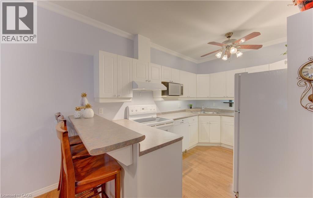 74 Autumn Ridge Trail Unit# 33, Kitchener, Ontario  N2P 2M5 - Photo 12 - 40817706