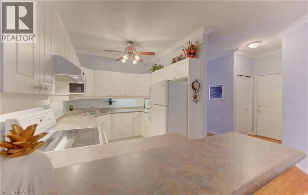 74 Autumn Ridge Trail Unit# 33, Kitchener, Ontario  N2P 2M5 - Photo 13 - 40817706