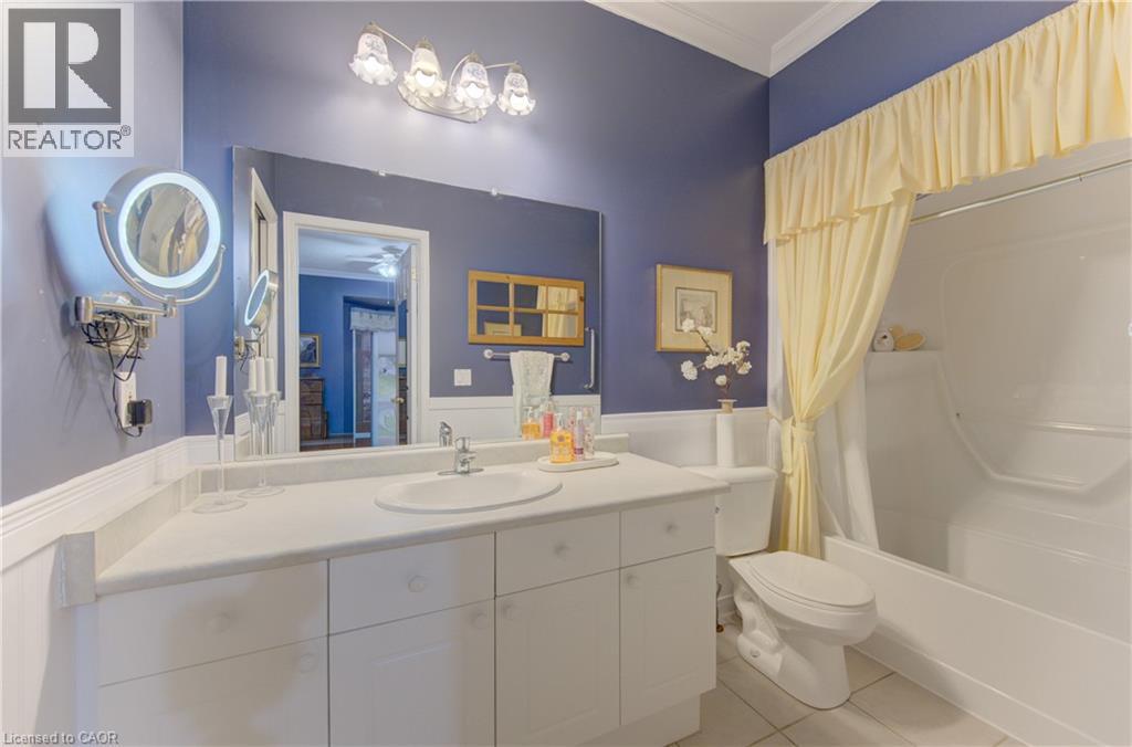 74 Autumn Ridge Trail Unit# 33, Kitchener, Ontario  N2P 2M5 - Photo 23 - 40817706