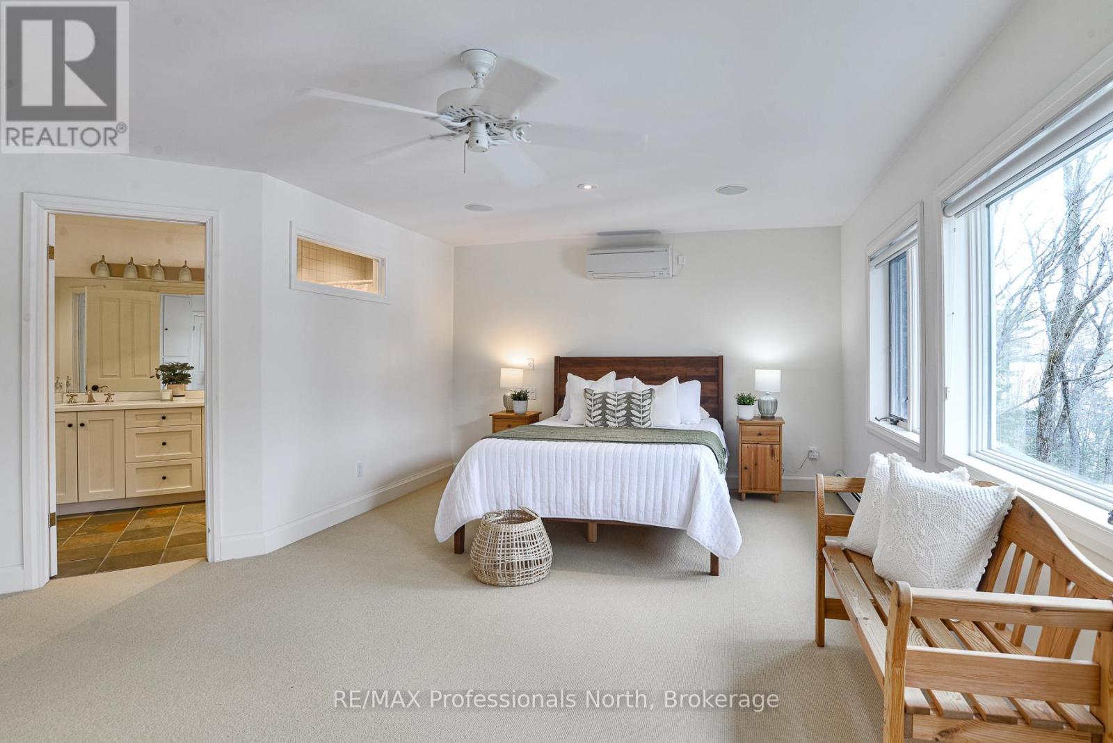 1009-2 Arts Road, Lake Of Bays, Ontario  P0A 1H0 - Photo 17 - X12999746