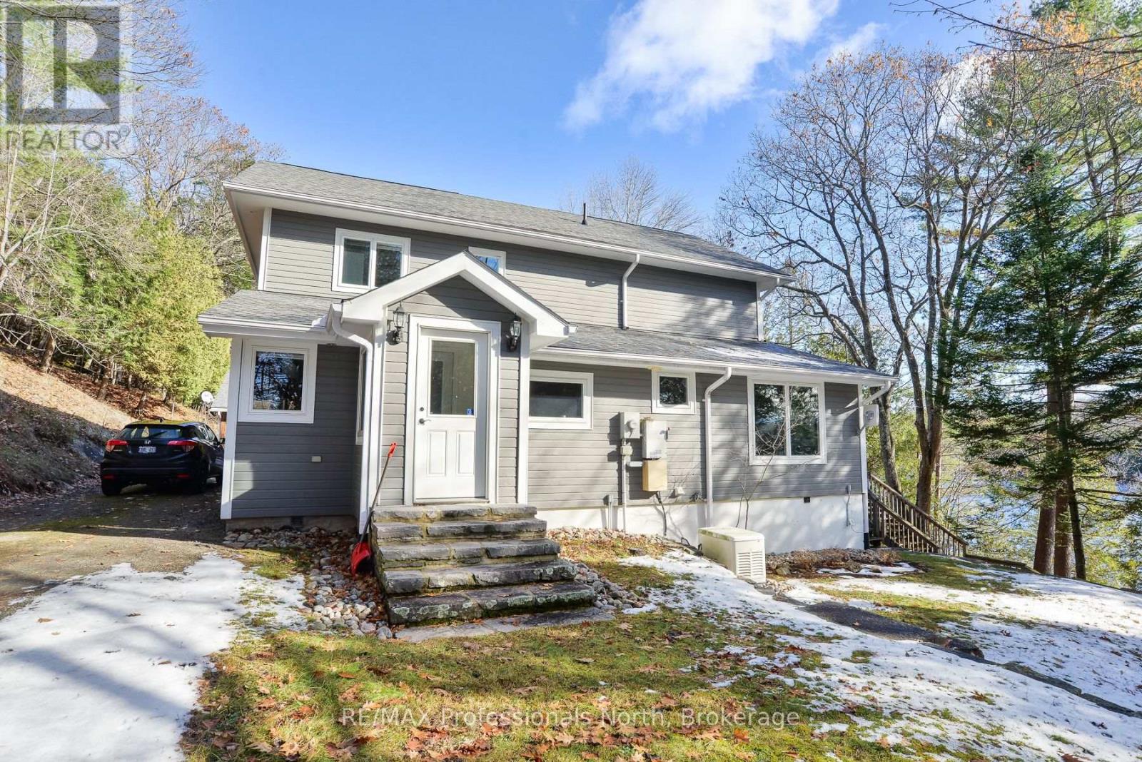 1009-2 Arts Road, Lake Of Bays, Ontario  P0A 1H0 - Photo 3 - X12999746