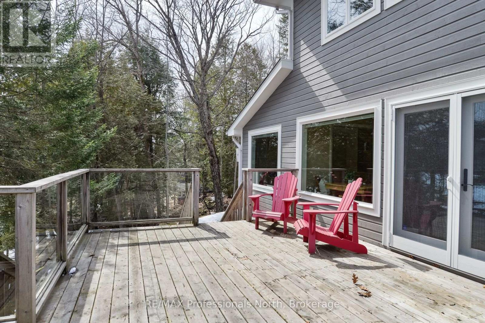 1009-2 Arts Road, Lake Of Bays, Ontario  P0A 1H0 - Photo 31 - X12999746