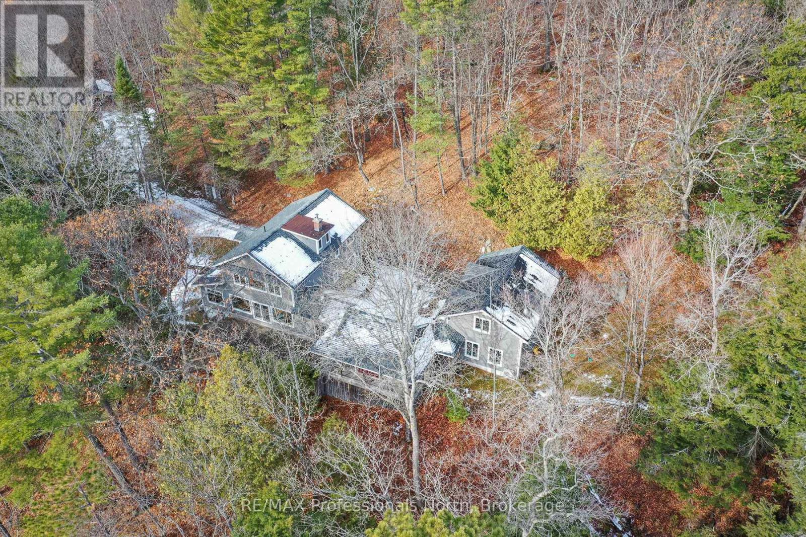 1009-2 Arts Road, Lake Of Bays, Ontario  P0A 1H0 - Photo 38 - X12999746