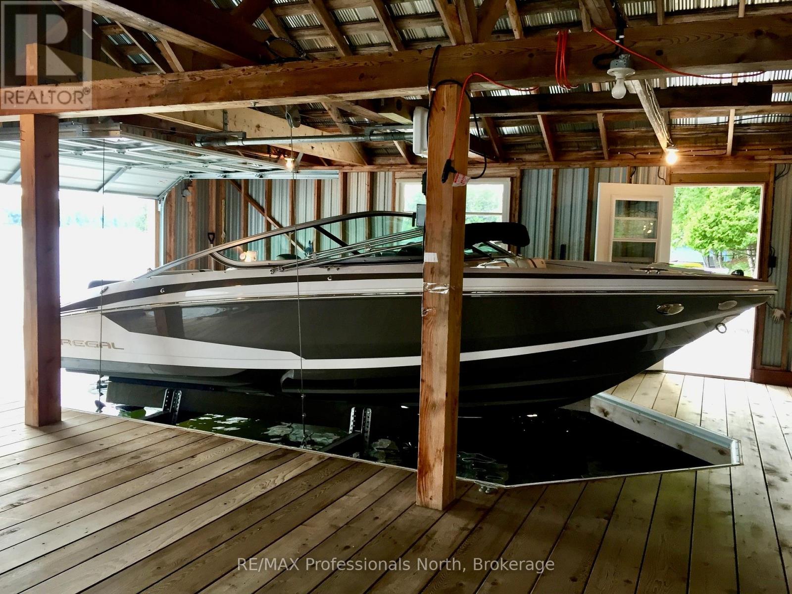 1009-2 Arts Road, Lake Of Bays, Ontario  P0A 1H0 - Photo 44 - X12999746