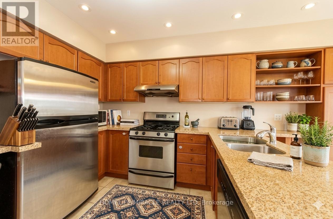 31 Binder Twine Trail, Brampton, Ontario L6X 4S5 - Photo 5 - W12999776