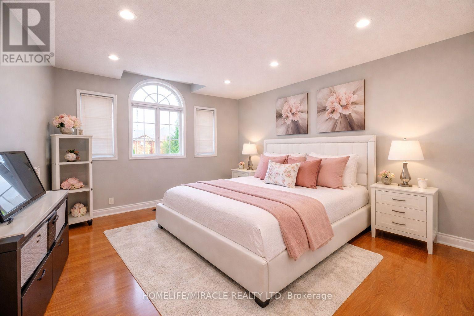 31 Binder Twine Trail, Brampton, Ontario L6X 4S5 - Photo 7 - W12999776