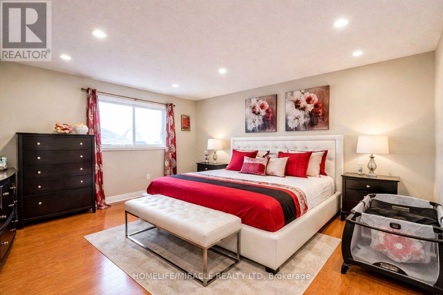 31 Binder Twine Trail, Brampton, Ontario L6X 4S5 - Photo 8 - W12999776