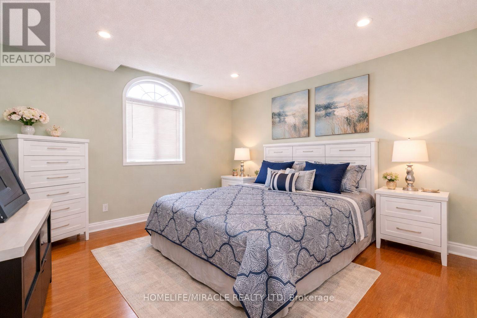 31 Binder Twine Trail, Brampton, Ontario L6X 4S5 - Photo 9 - W12999776