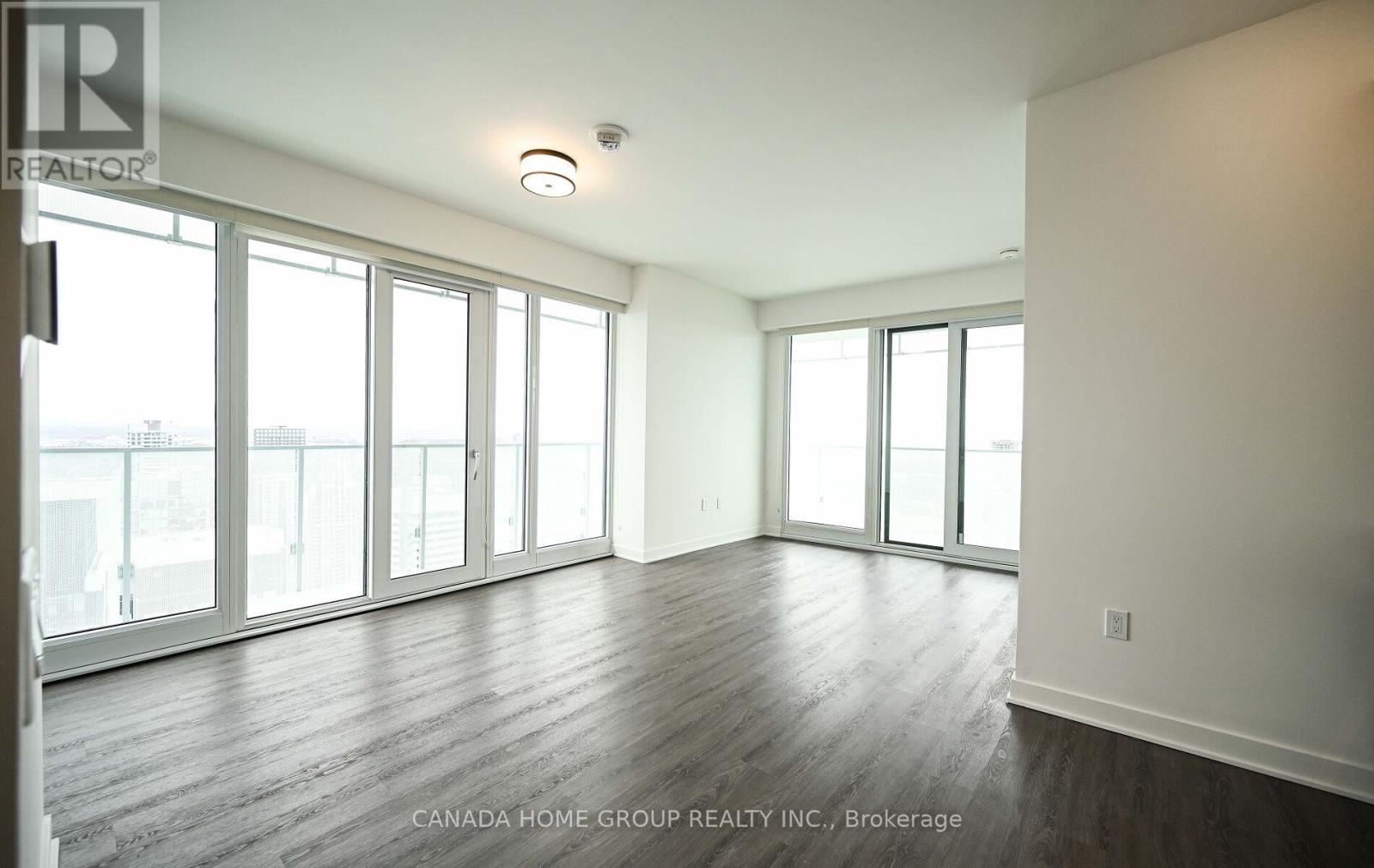 5310 - 3900 Confederation Parkway, Mississauga, Ontario  L5B 0M3 - Photo 7 - W12999784