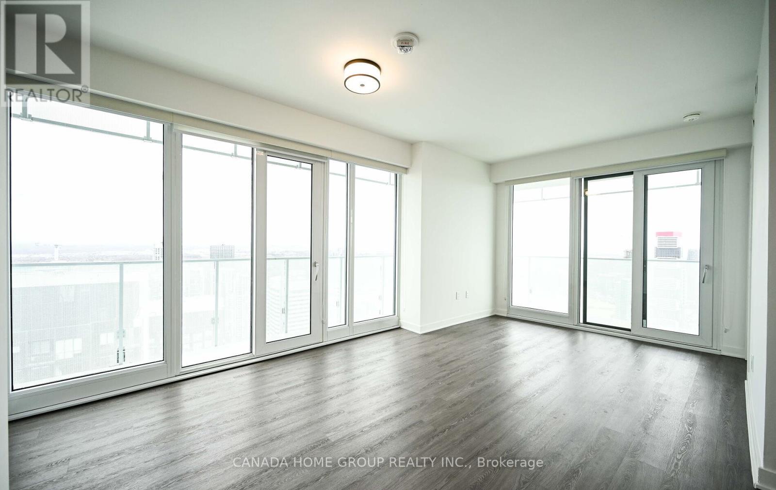 5310 - 3900 Confederation Parkway, Mississauga, Ontario  L5B 0M3 - Photo 8 - W12999784