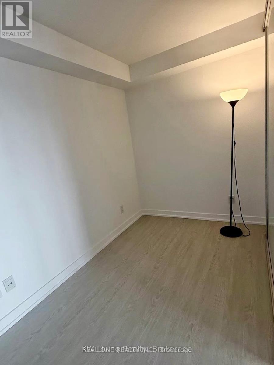 1006 - 160 Flemington Road, Toronto, Ontario  M6A 1N6 - Photo 12 - W12999796