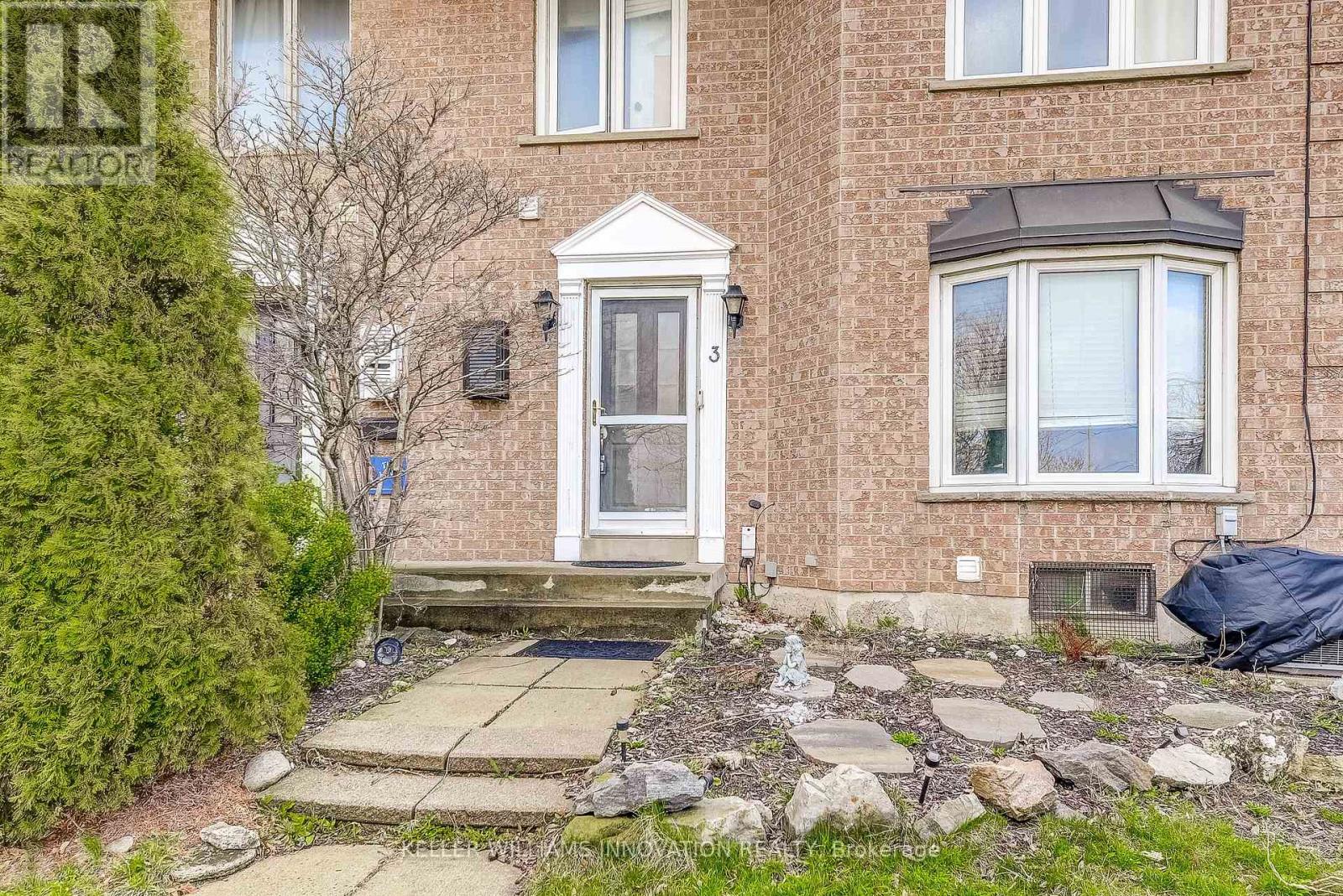 3 Waterford Crescent, Hamilton, Ontario  L8E 4Z8 - Photo 2 - X12999792