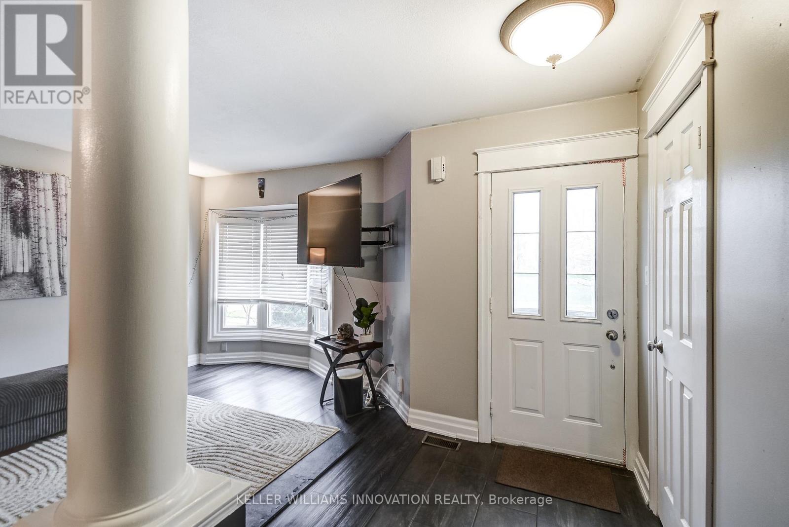 3 Waterford Crescent, Hamilton, Ontario  L8E 4Z8 - Photo 3 - X12999792