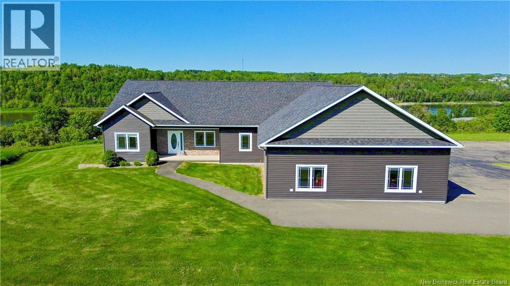 52 Mcmullin Road, Hartland, New Brunswick  E7P 2R7 - Photo 2 - NB119650