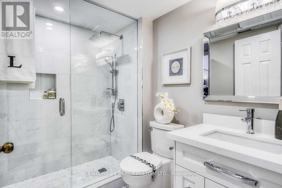 Th22 - 232 St George Street N, Toronto, Ontario  M5R 2N5 - Photo 17 - C12998806