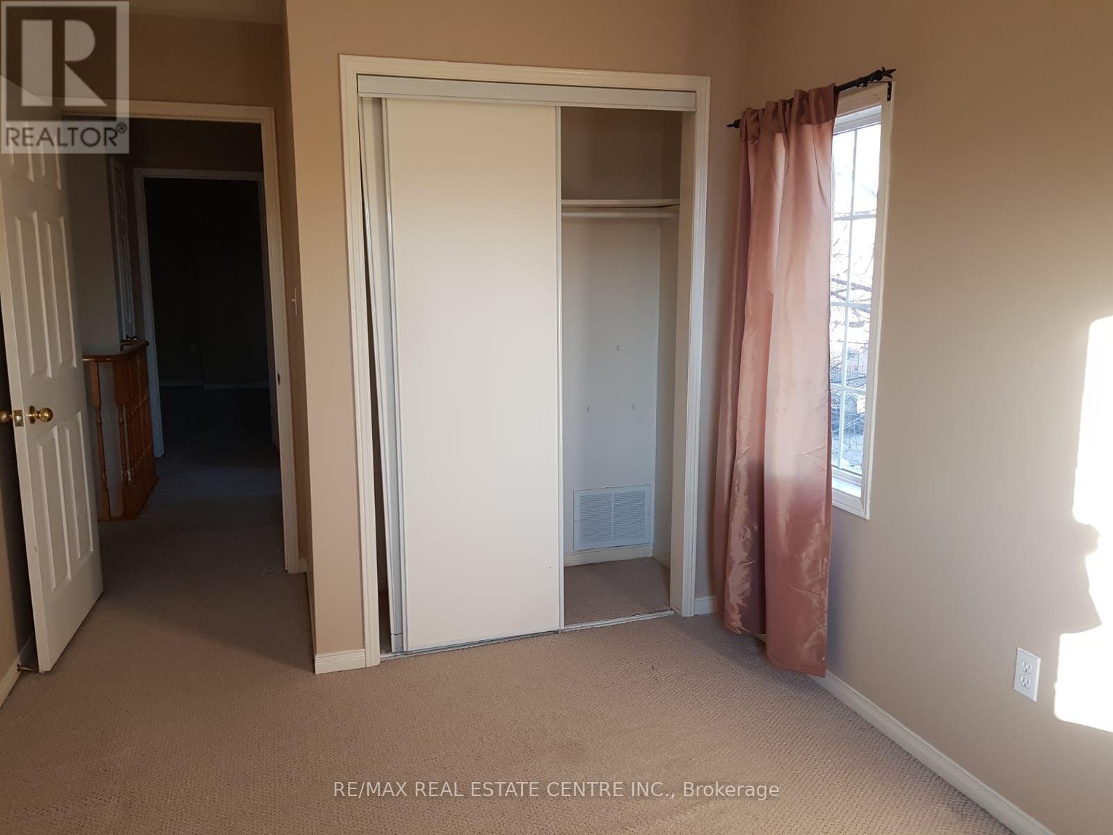 30 - 1591 South Parade Court, Mississauga, Ontario  L5M 6G1 - Photo 9 - W12994500