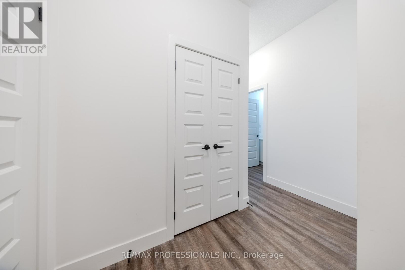 109 - 107 Roger Street, Waterloo, Ontario  N2J 0G3 - Photo 13 - X12863154