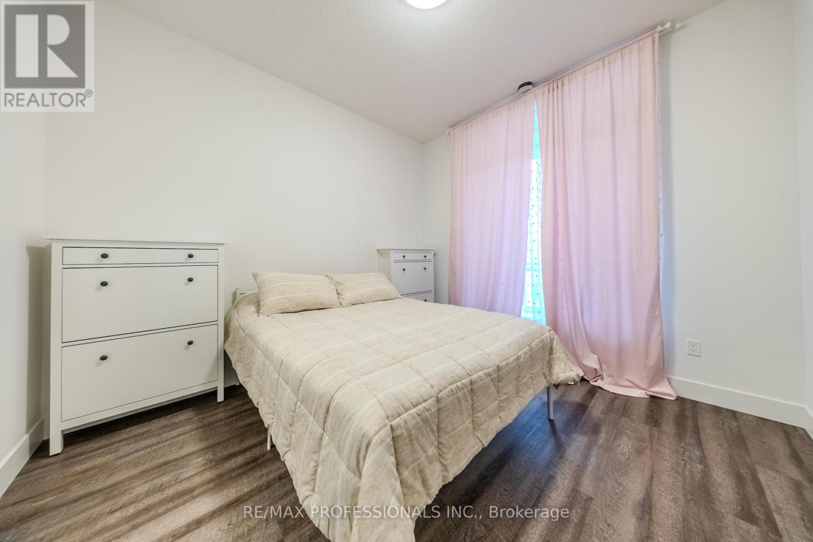 109 - 107 Roger Street, Waterloo, Ontario  N2J 0G3 - Photo 20 - X12863154