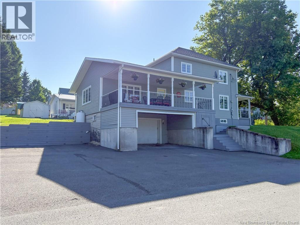 21 Hillcrest Avenue, Hartland, New Brunswick  E7P 1M7 - Photo 5 - NB133289