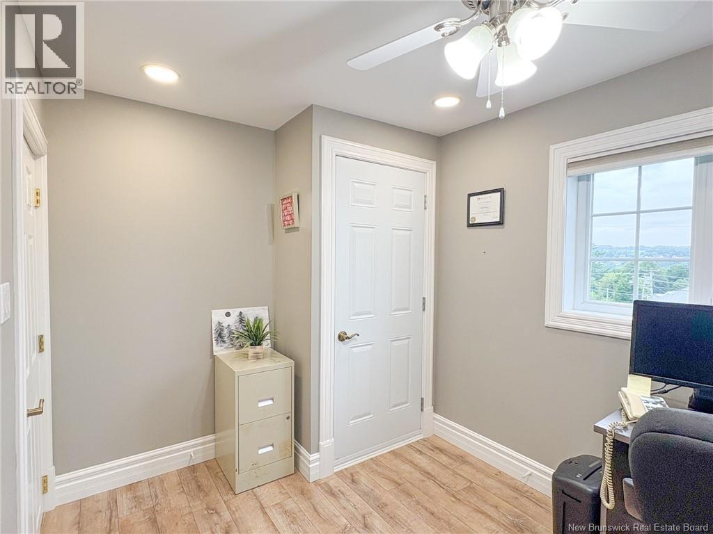 21 Hillcrest Avenue, Hartland, New Brunswick  E7P 1M7 - Photo 35 - NB133289