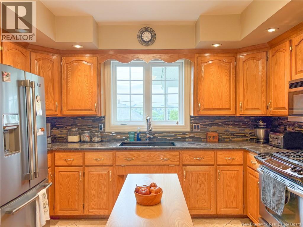 21 Hillcrest Avenue, Hartland, New Brunswick  E7P 1M7 - Photo 14 - NB133289