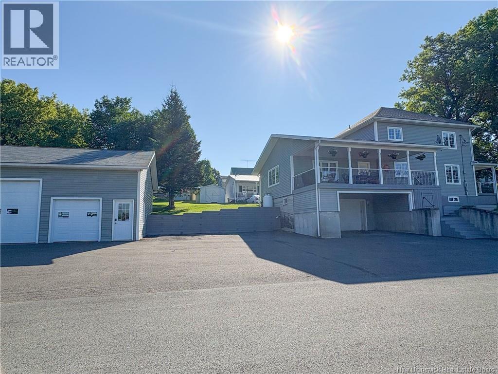 21 Hillcrest Avenue, Hartland, New Brunswick  E7P 1M7 - Photo 48 - NB133289