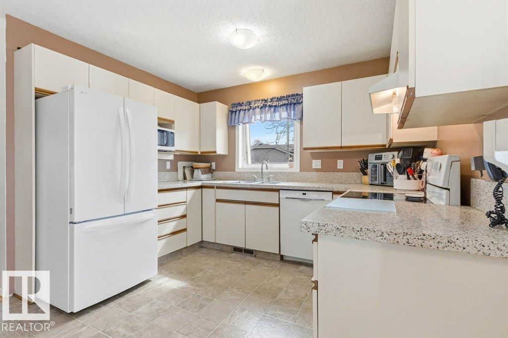 4432 32 St Nw, Edmonton, Alberta  T6T 1E8 - Photo 21 - E4482289