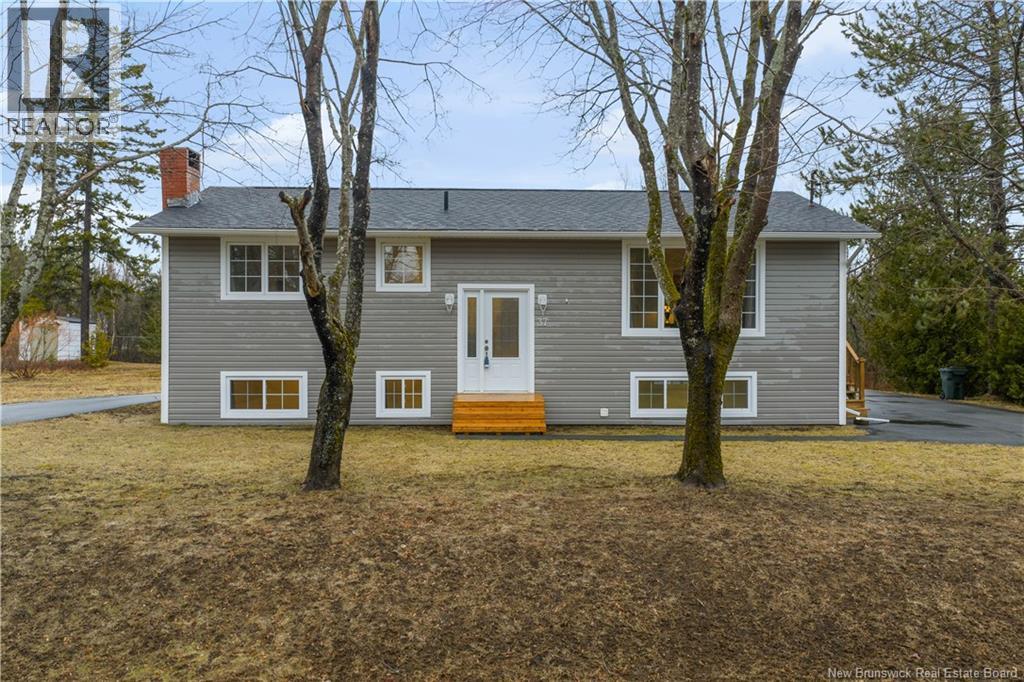 37 Millican Drive, Quispamsis, New Brunswick  E2E 4V4 - Photo 2 - NB136257