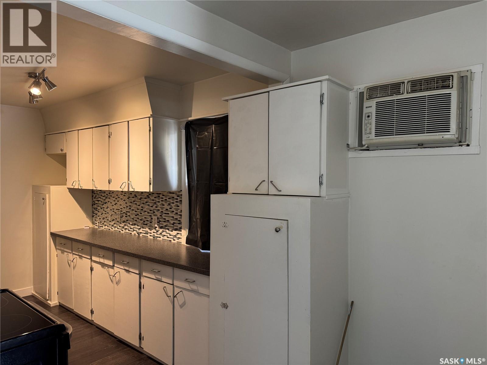 71 22nd Street E, Prince Albert, Saskatchewan  S6V 1M8 - Photo 15 - SK032969