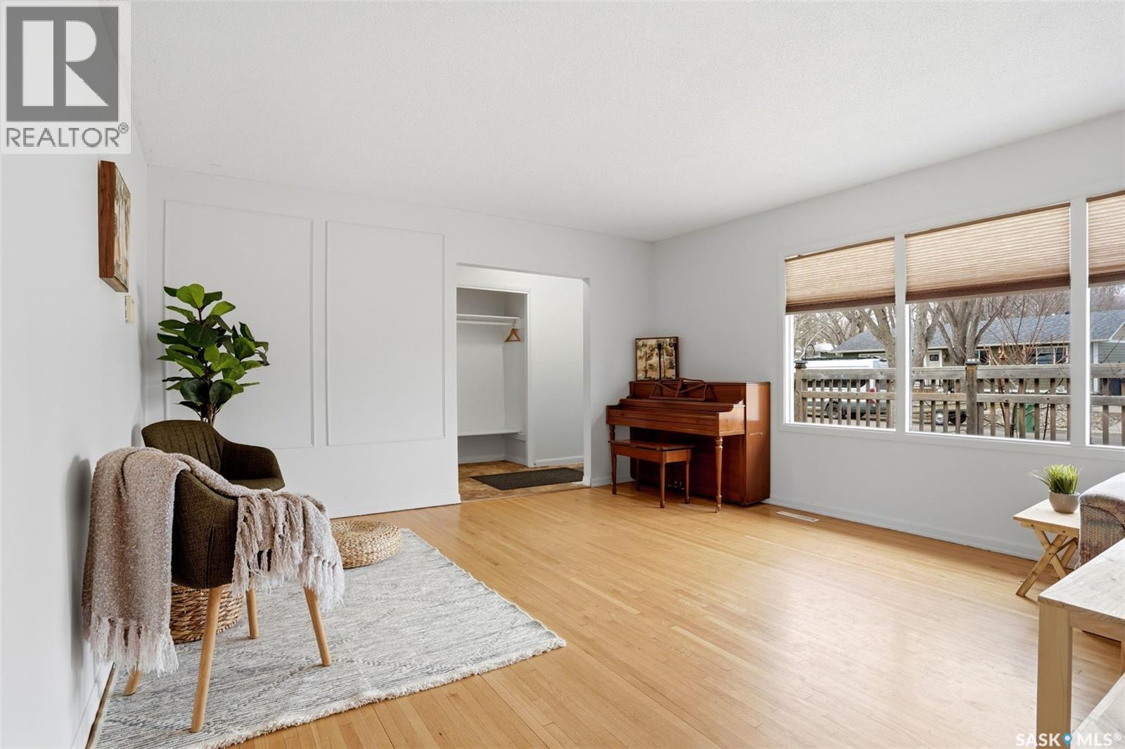 25 Knowles Crescent, Regina, Saskatchewan  S4S 4N9 - Photo 8 - SK032701