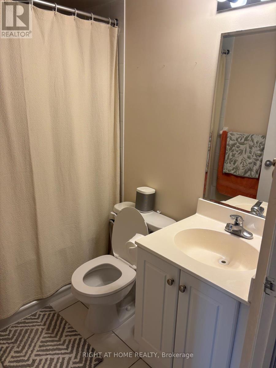 1614 - 8 Rean Drive, Toronto, Ontario  M2K 3B9 - Photo 12 - C12996006