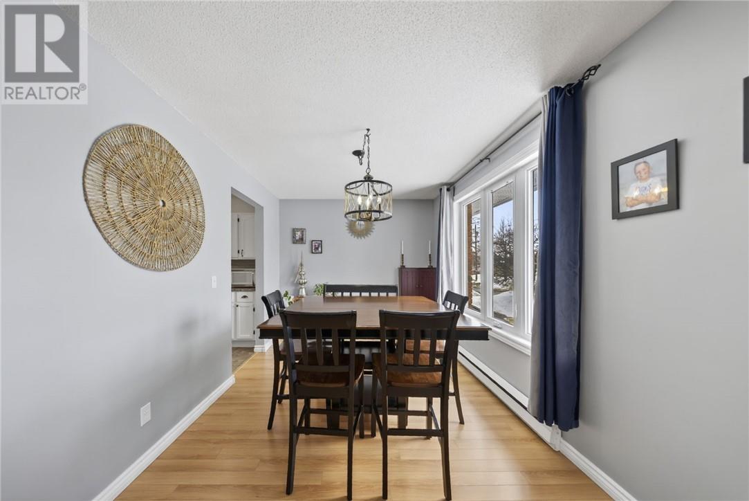 3915 Macmillan Drive, Val Caron, Ontario  P3N 1H9 - Photo 16 - 2127141