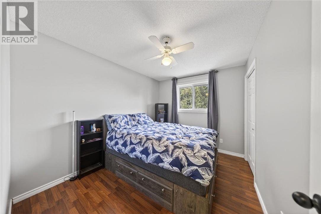 3915 Macmillan Drive, Val Caron, Ontario  P3N 1H9 - Photo 21 - 2127141