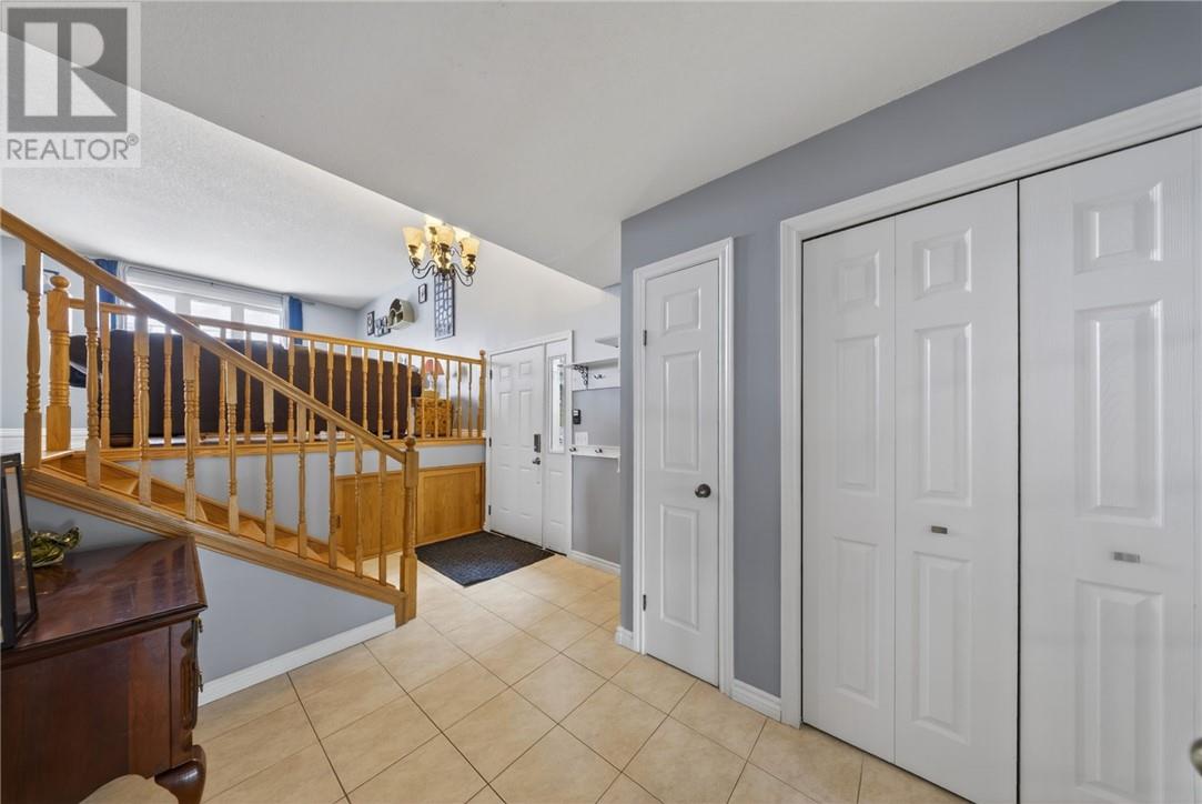 3915 Macmillan Drive, Val Caron, Ontario  P3N 1H9 - Photo 7 - 2127141