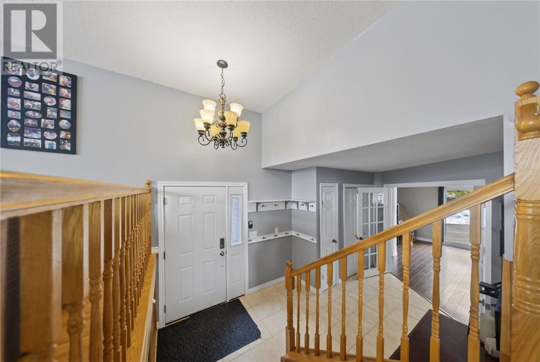 3915 Macmillan Drive, Val Caron, Ontario  P3N 1H9 - Photo 9 - 2127141