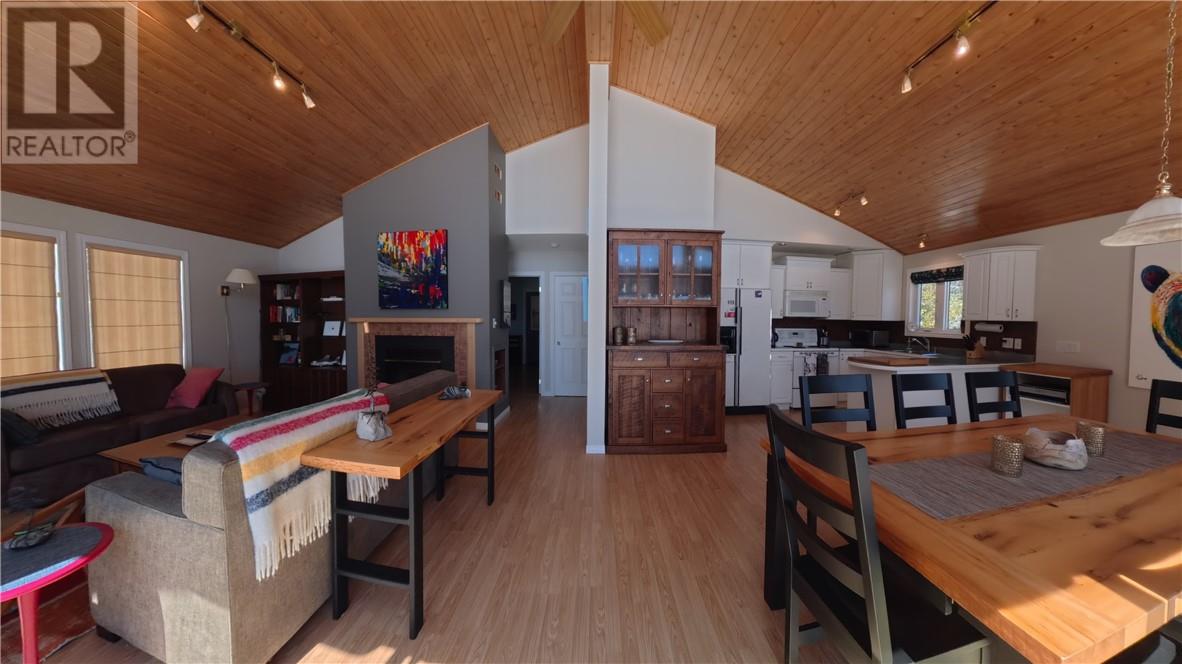 210 Kokomo Trail, Tehkummah, Ontario  P0P 2C0 - Photo 16 - 2127077