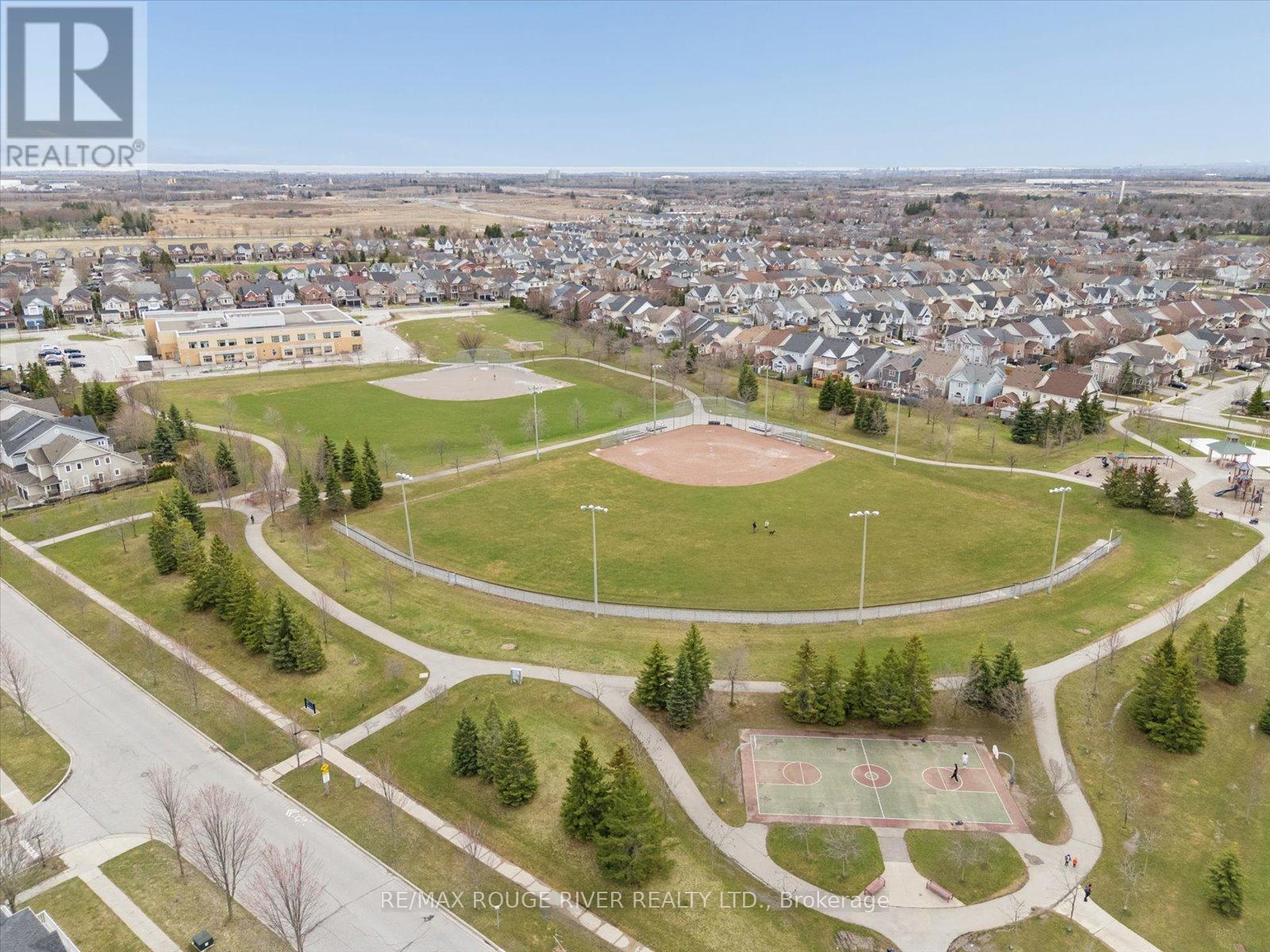 184 Cachet Boulevard, Whitby, Ontario  L1M 2L9 - Photo 50 - E12999844