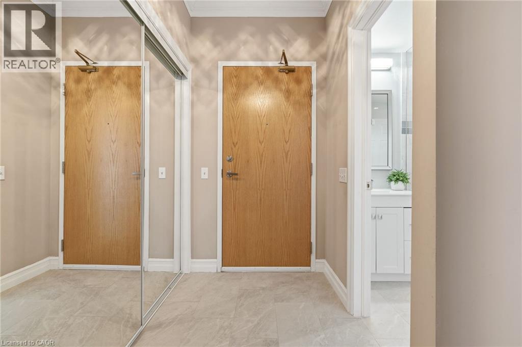 2085 Amherst Heights Drive Unit# 209, Burlington, Ontario  L7P 5C2 - Photo 4 - 40820064