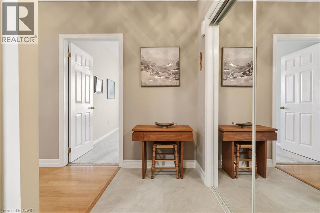 2085 Amherst Heights Drive Unit# 209, Burlington, Ontario  L7P 5C2 - Photo 6 - 40820064