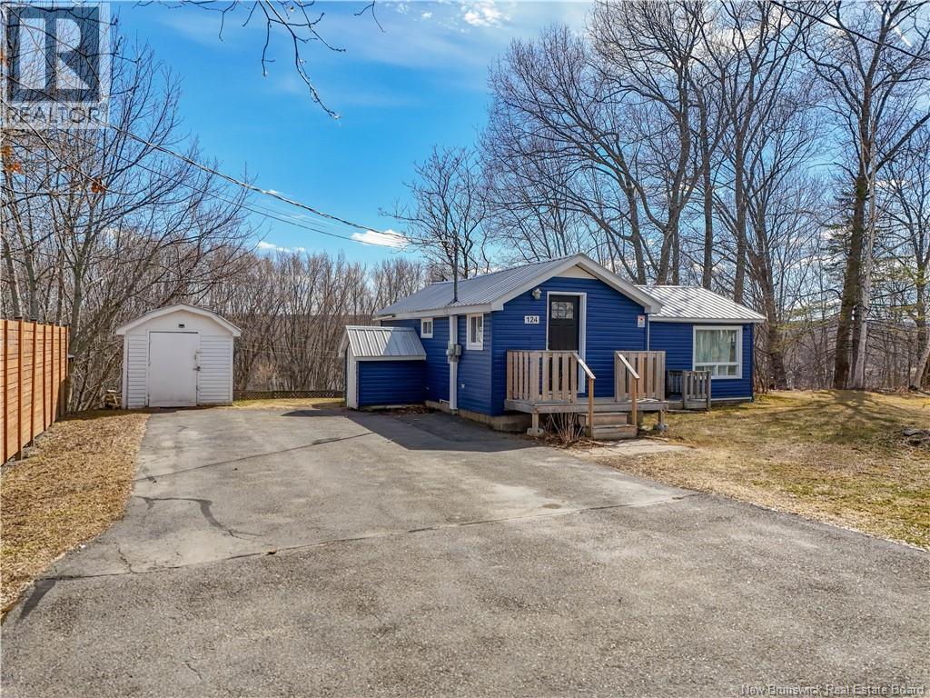 124 Ruby Court, Fredericton, New Brunswick  E3G 7K6 - Photo 2 - NB135226