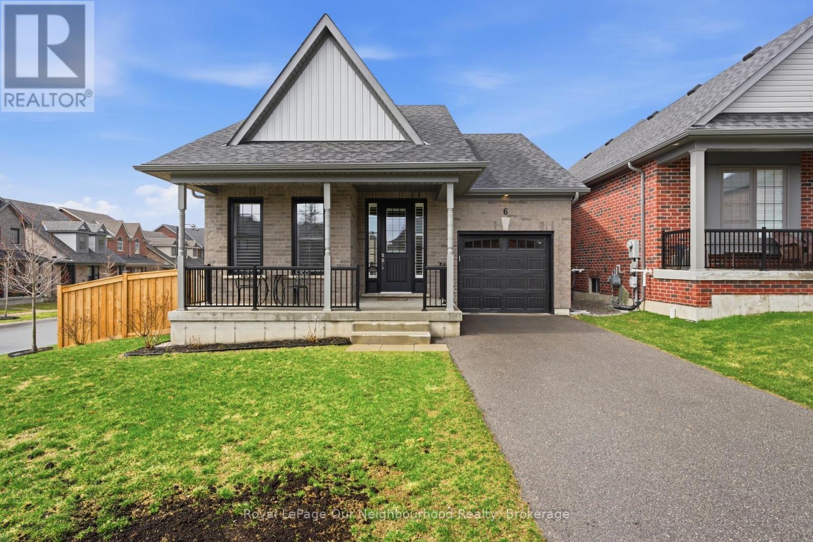 6 FAIRHURST STREET, Port Hope, Ontario