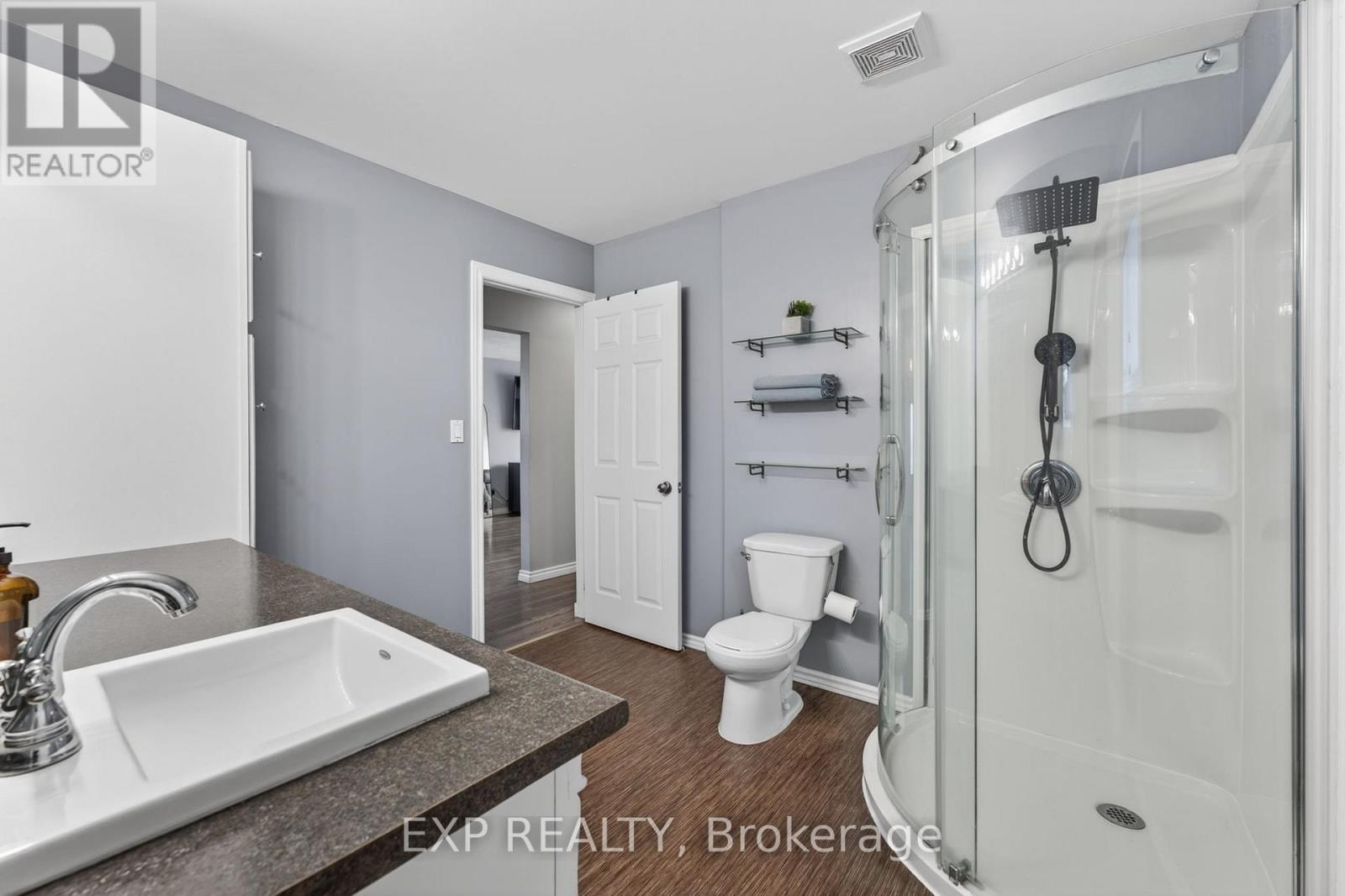 25 Mcquade Drive, Quinte West, Ontario  K8V 2G2 - Photo 14 - X12999866