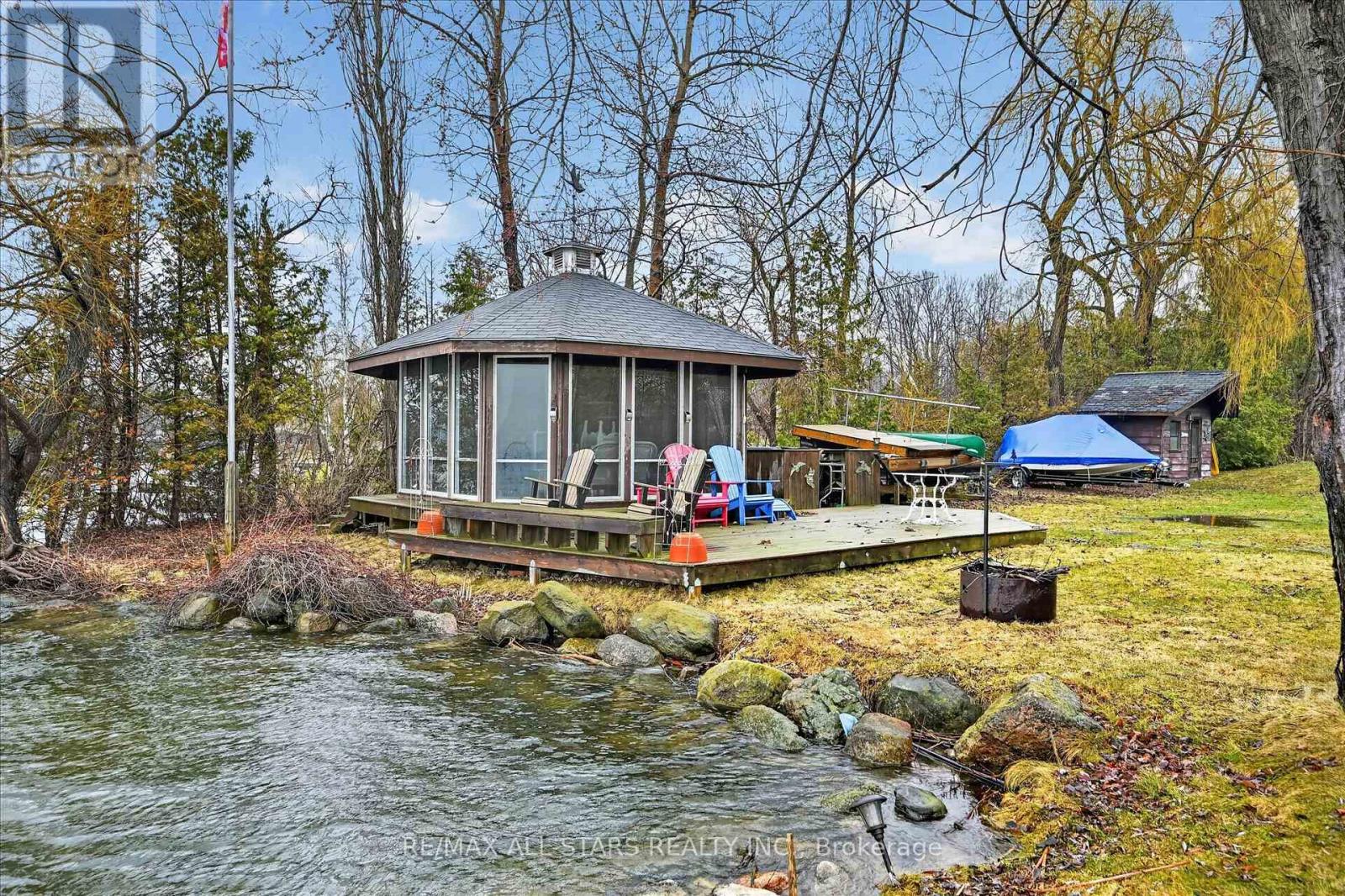 41 Cedar Crescent, Kawartha Lakes (Manvers), Ontario  L0B 1K0 - Photo 36 - X12999912