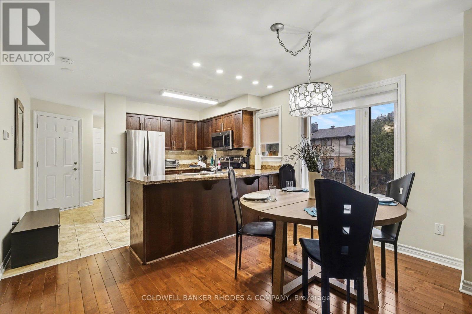 60 Mayflower Private, Ottawa, Ontario K2B 0A2 - Photo 10 - X12999816