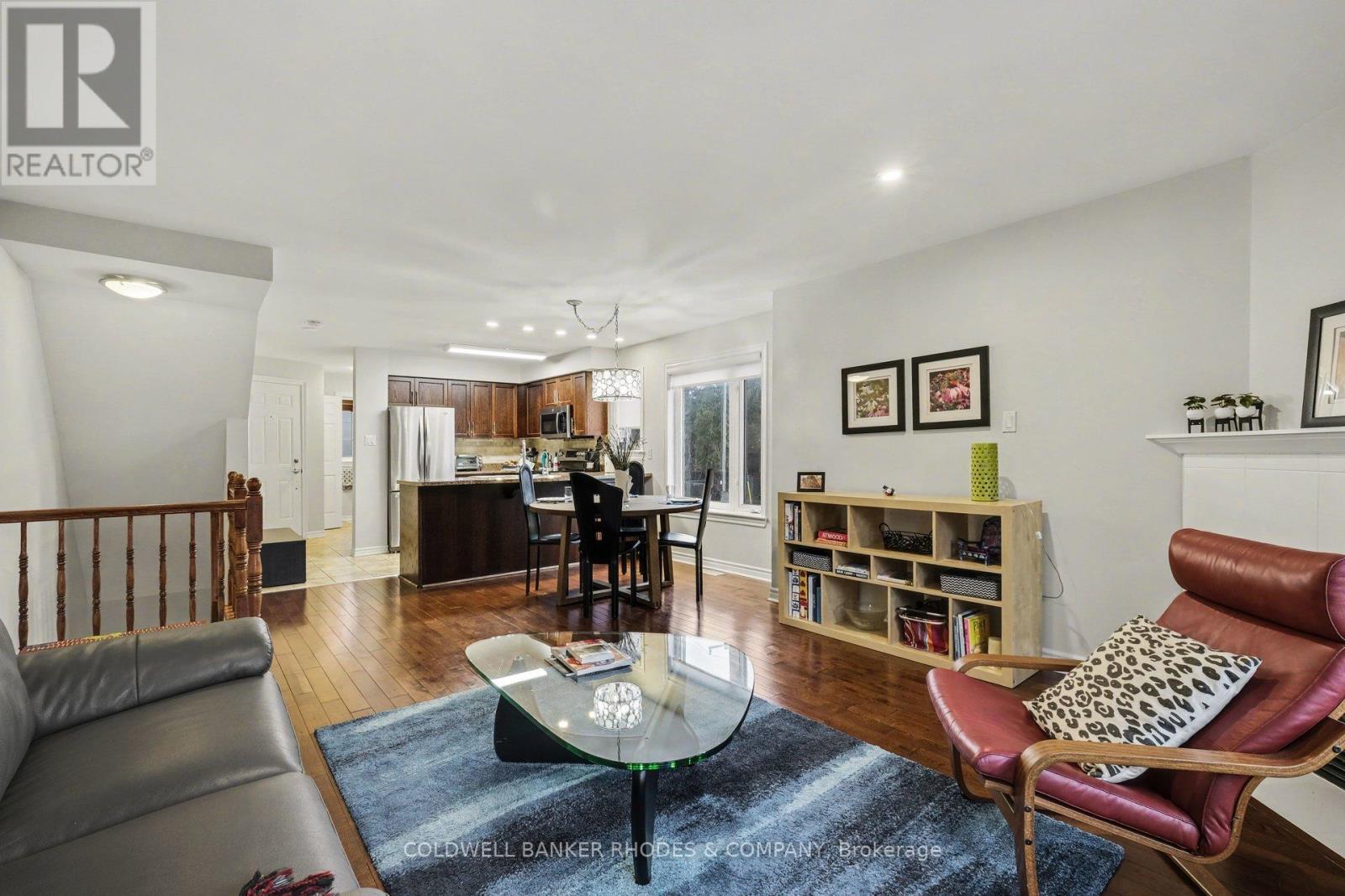 60 Mayflower Private, Ottawa, Ontario K2B 0A2 - Photo 9 - X12999816