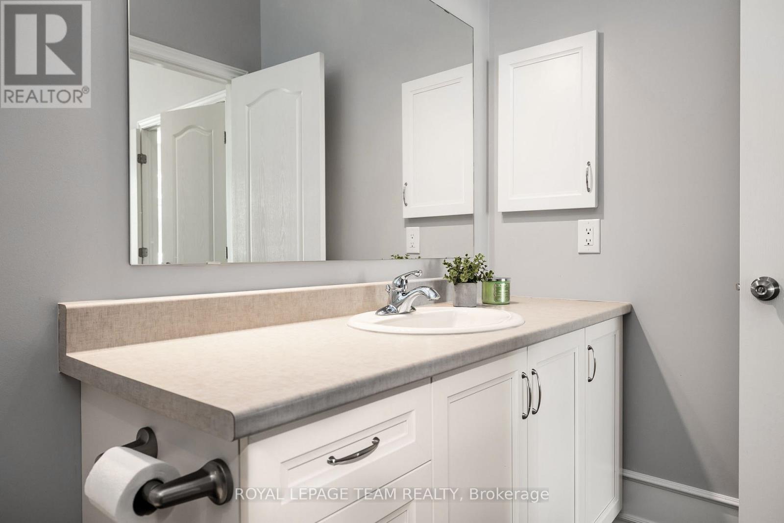 156 Oxford Street W, North Grenville, Ontario  K0G 1J0 - Photo 19 - X12999862