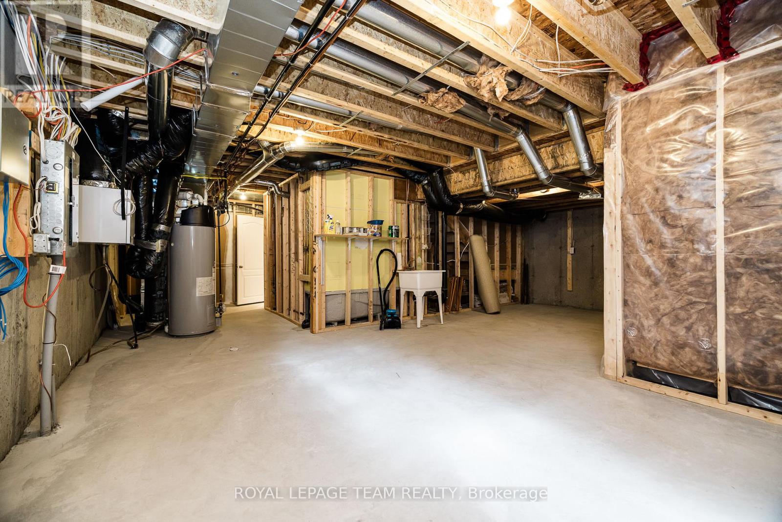 156 Oxford Street W, North Grenville, Ontario  K0G 1J0 - Photo 27 - X12999862