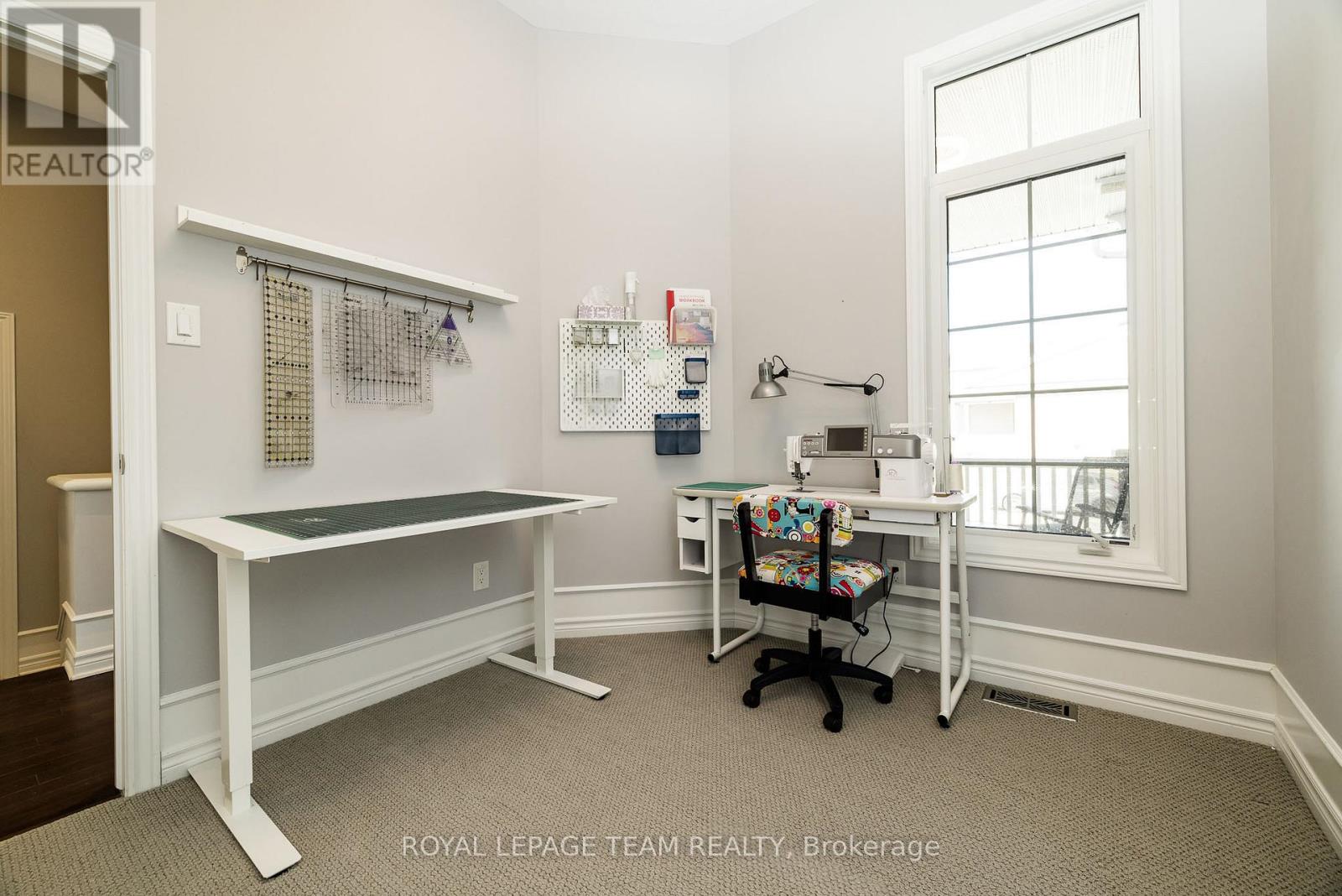 156 Oxford Street W, North Grenville, Ontario  K0G 1J0 - Photo 8 - X12999862