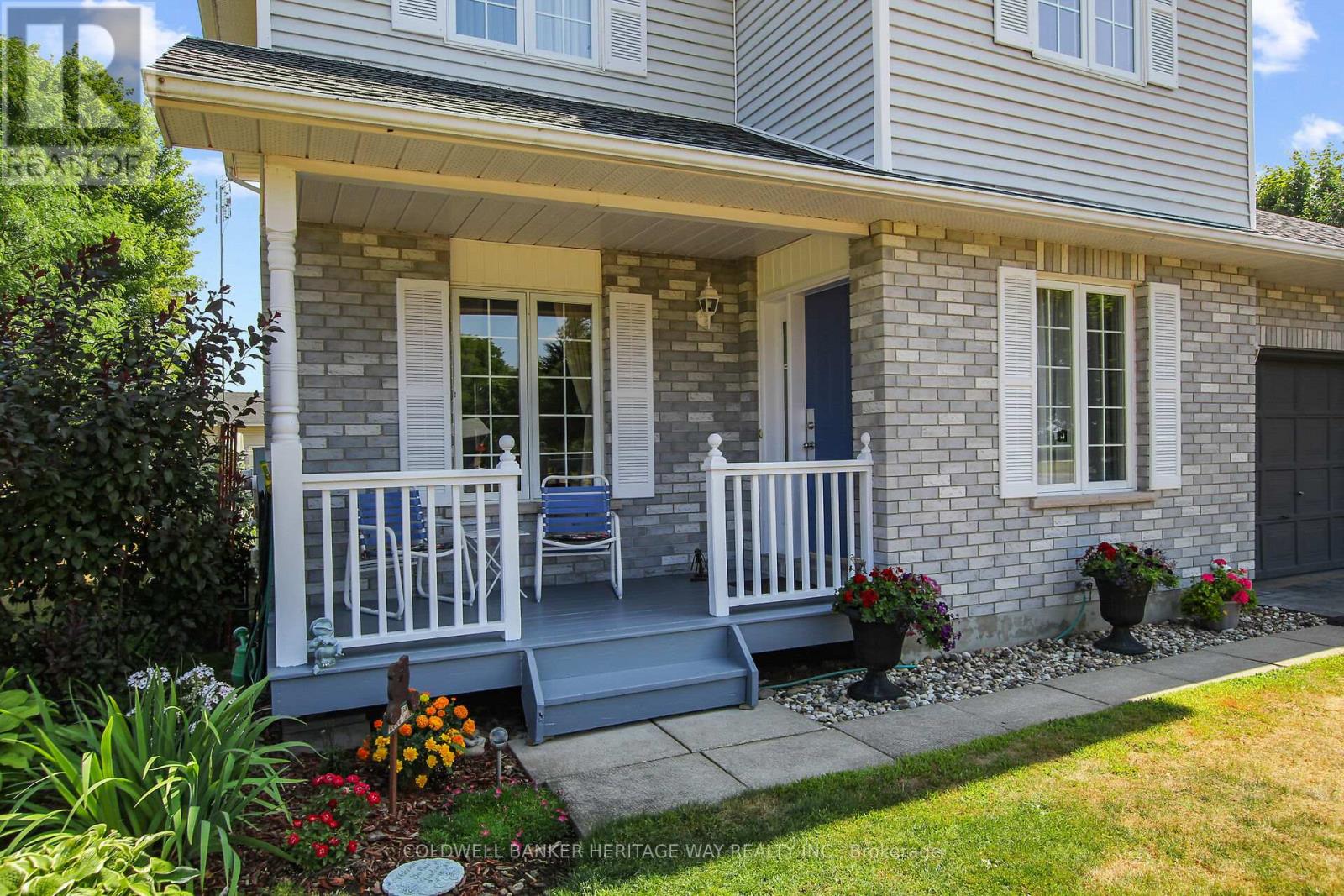 265 Julie Anne Crescent, Mississippi Mills, Ontario  K7C 4M5 - Photo 2 - X12999894